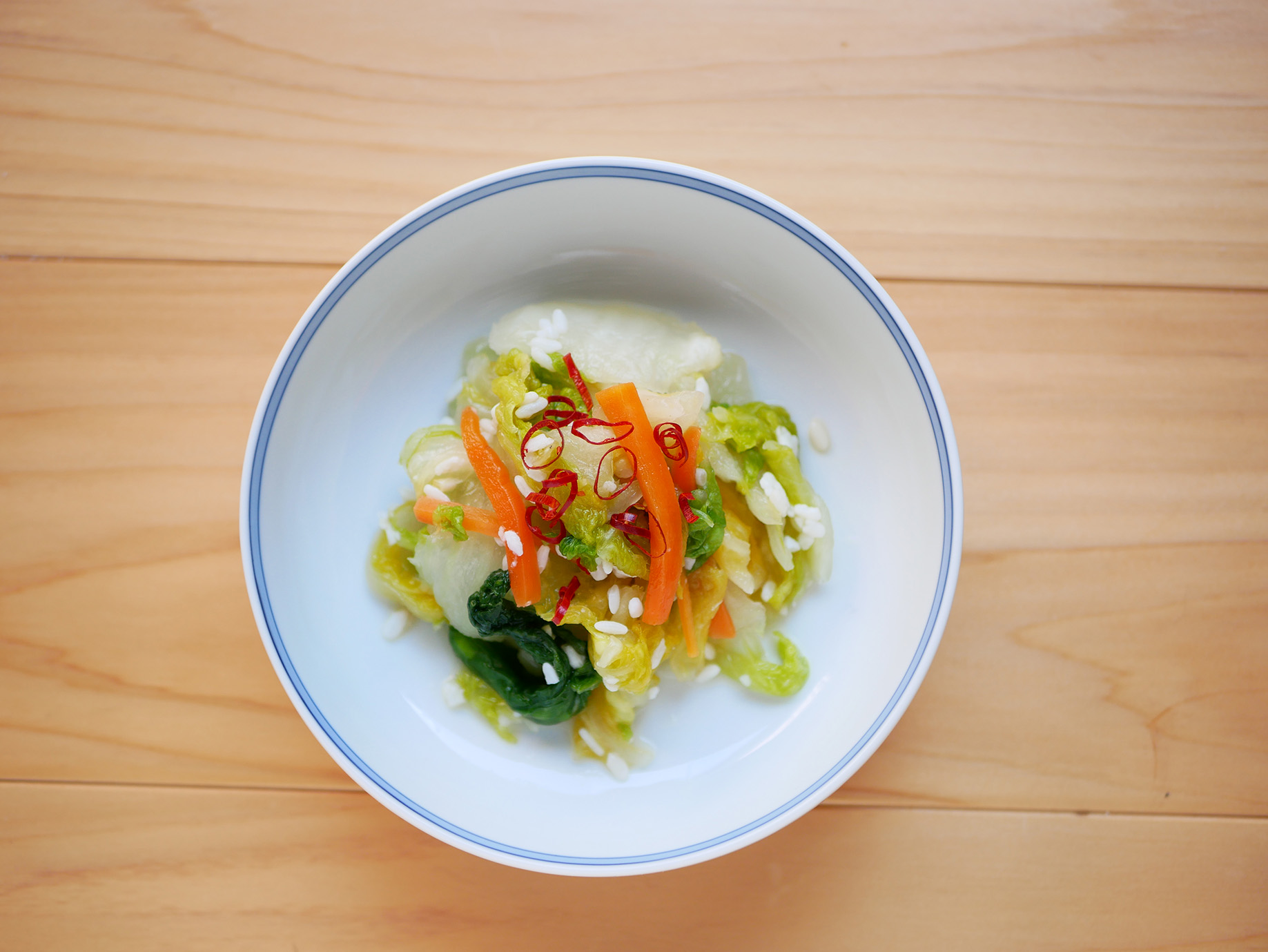 【米麹レシピ】簡単調理、手も汚れない！日本の旨味のもとが作り出す美味しい簡単メニュー｜白菜の麹漬け